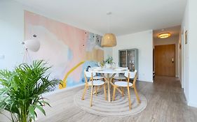 Fewo AM PARK - 4P, Boxspringbett, Balkon, SmartTV, Gesundbrunnen, familienfreundlich